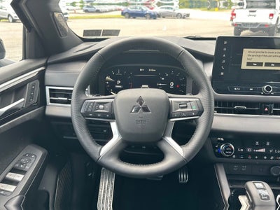 2026 Mitsubishi Outlander Black Edition