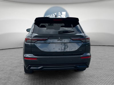 2026 Mitsubishi Outlander Black Edition