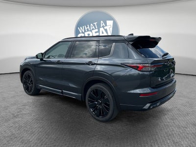 2026 Mitsubishi Outlander Black Edition