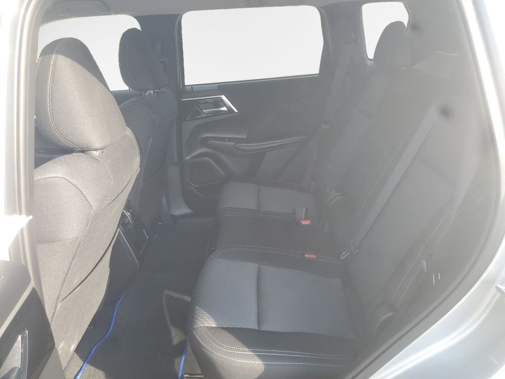 2025 Mitsubishi Outlander PHEV ES