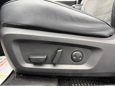 2024 Mitsubishi Outlander PHEV SE