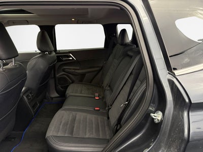 2024 Mitsubishi Outlander PHEV SE