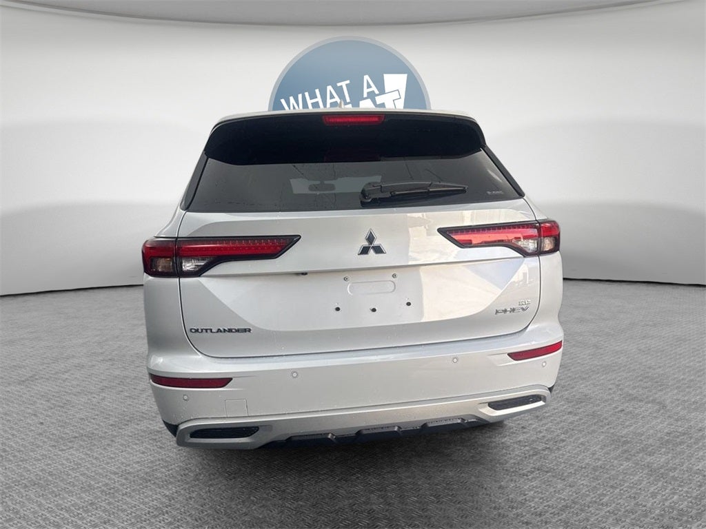 2025 Mitsubishi Outlander PHEV SE