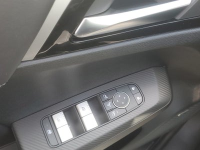 2026 Mitsubishi Outlander PHEV SE