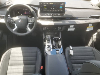 2026 Mitsubishi Outlander PHEV SE