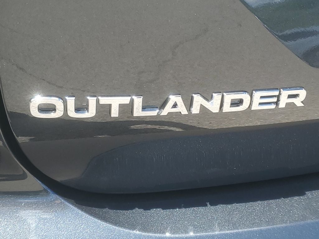 2026 Mitsubishi Outlander PHEV SE