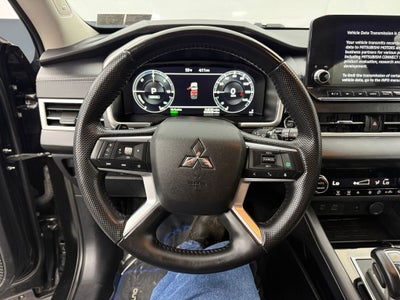 2025 Mitsubishi Outlander PHEV SE