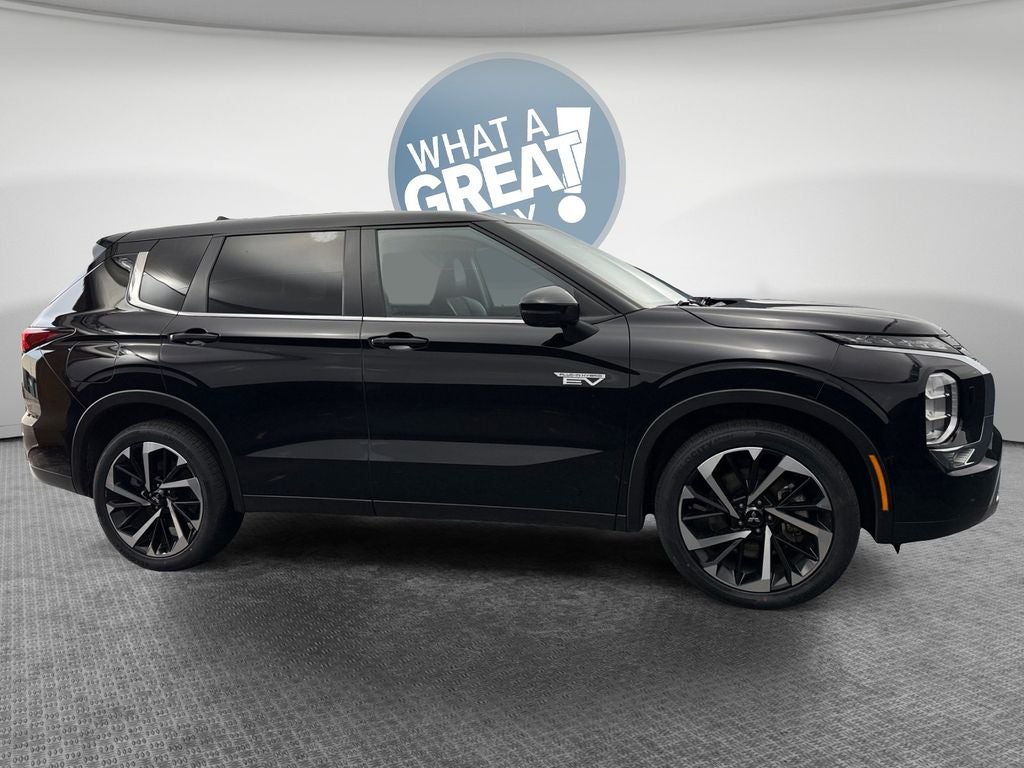 2025 Mitsubishi Outlander PHEV SE