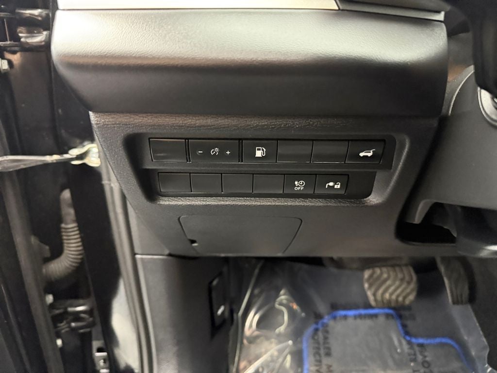 2025 Mitsubishi Outlander PHEV SE