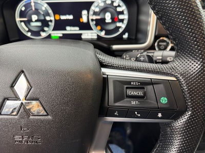 2025 Mitsubishi Outlander PHEV SE