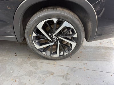 2025 Mitsubishi Outlander PHEV SE