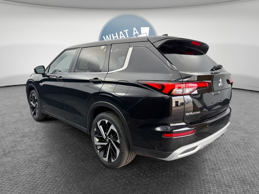 2025 Mitsubishi Outlander PHEV SE