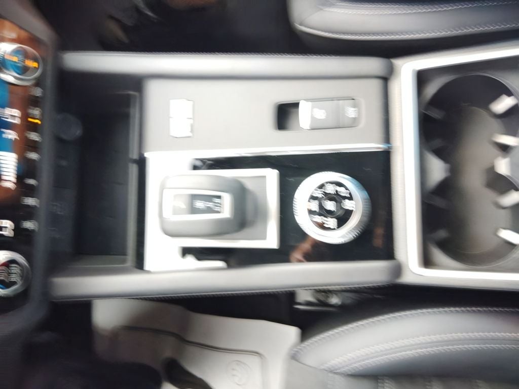 2025 Mitsubishi Outlander PHEV SE