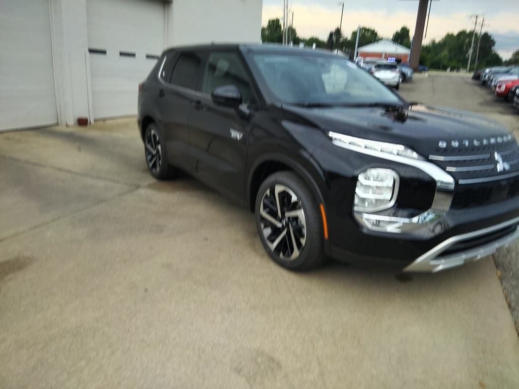 2025 Mitsubishi Outlander PHEV SE