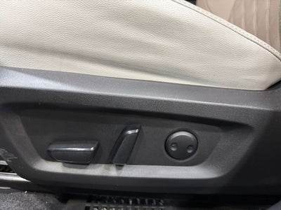 2023 Mitsubishi Outlander PHEV SEL