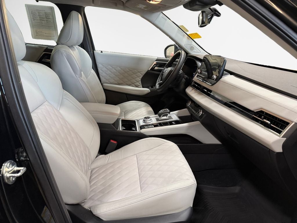 2023 Mitsubishi Outlander PHEV SEL