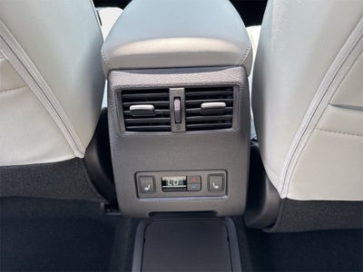 2025 Mitsubishi Outlander PHEV SEL