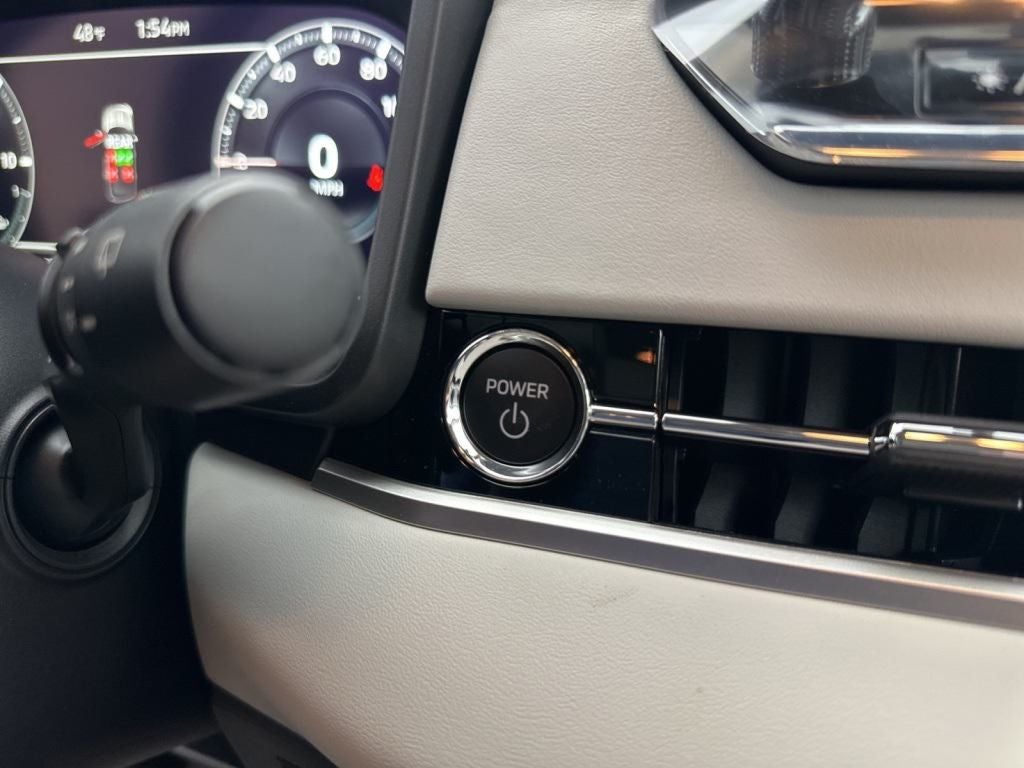 2025 Mitsubishi Outlander PHEV SEL