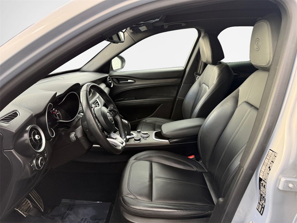 2023 Alfa Romeo Stelvio Ti