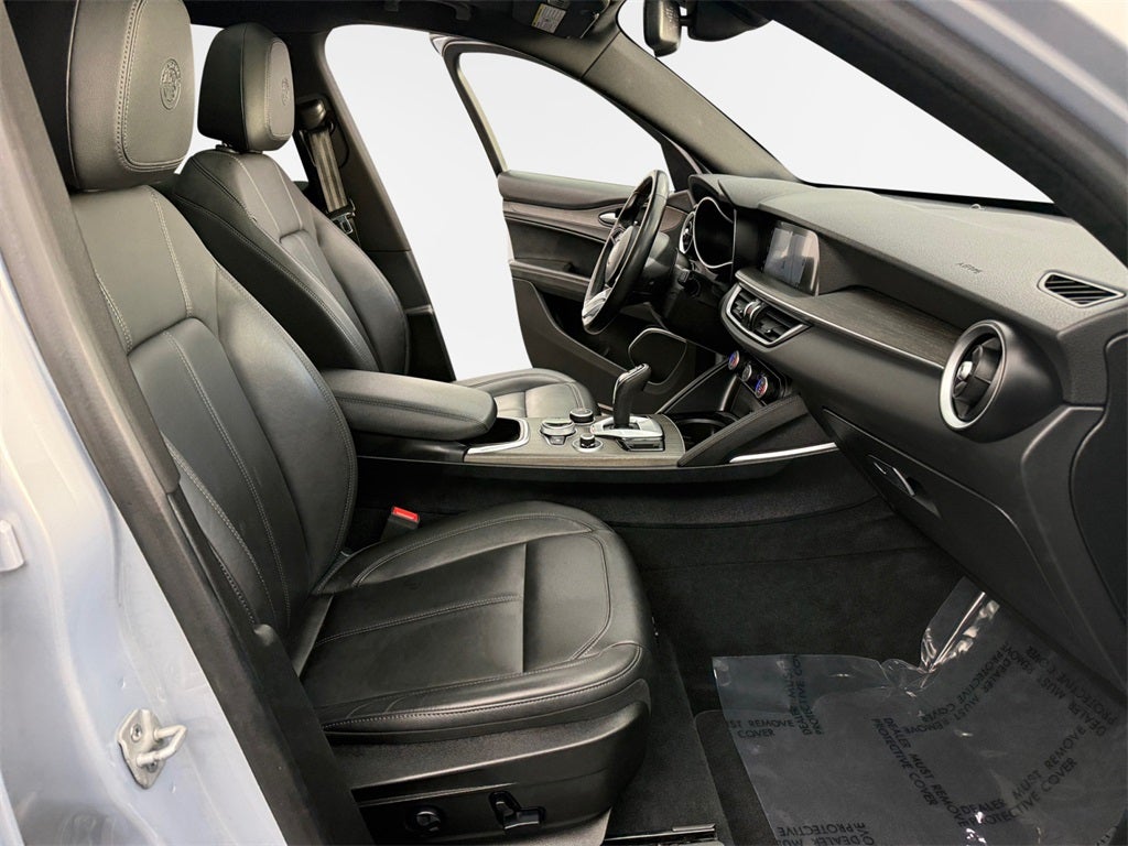 2023 Alfa Romeo Stelvio Ti