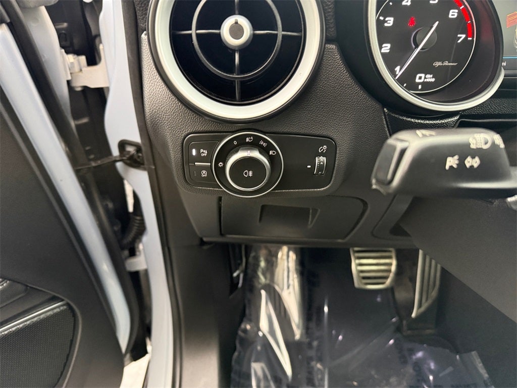 2023 Alfa Romeo Stelvio Ti