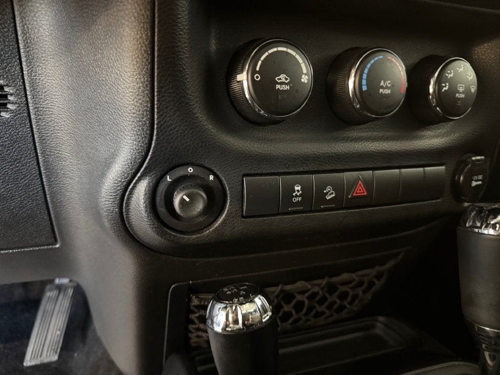2013 Jeep Wrangler Unlimited Sport