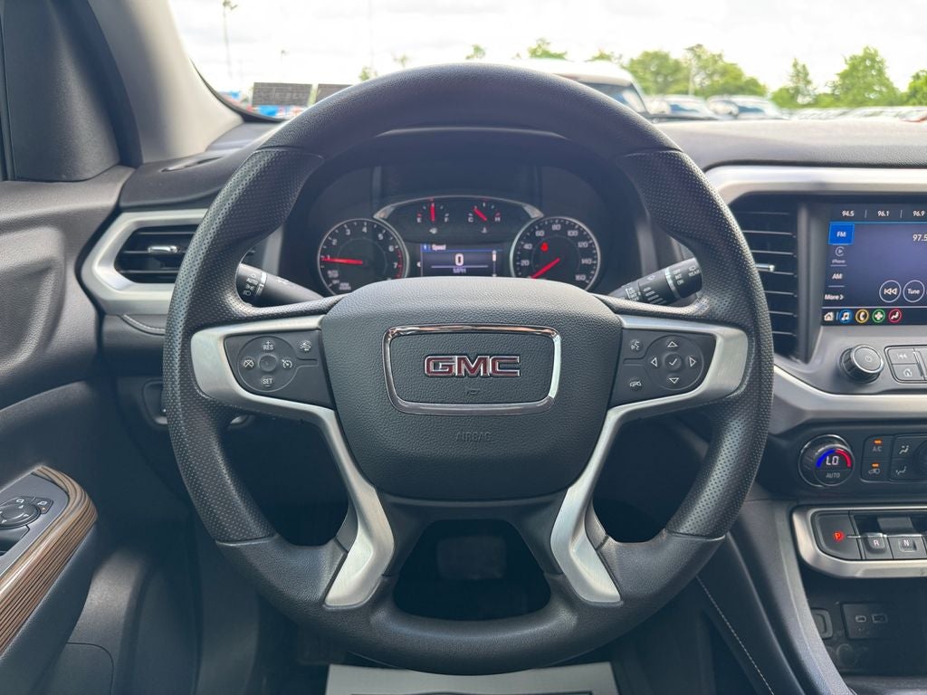2022 GMC Acadia SLE