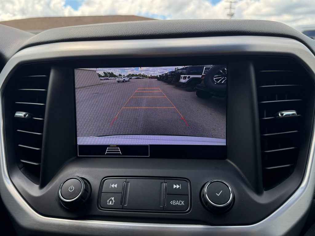 2022 GMC Acadia SLE