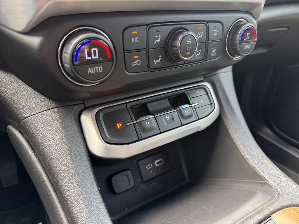 2022 GMC Acadia SLE