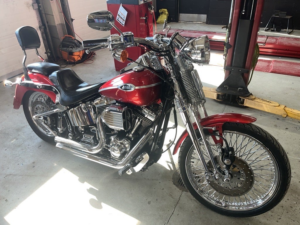 2001 Harley-Davidson Softail Base