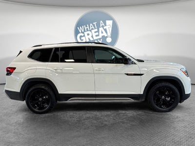 2025 Volkswagen Atlas 2.0T Peak Edition