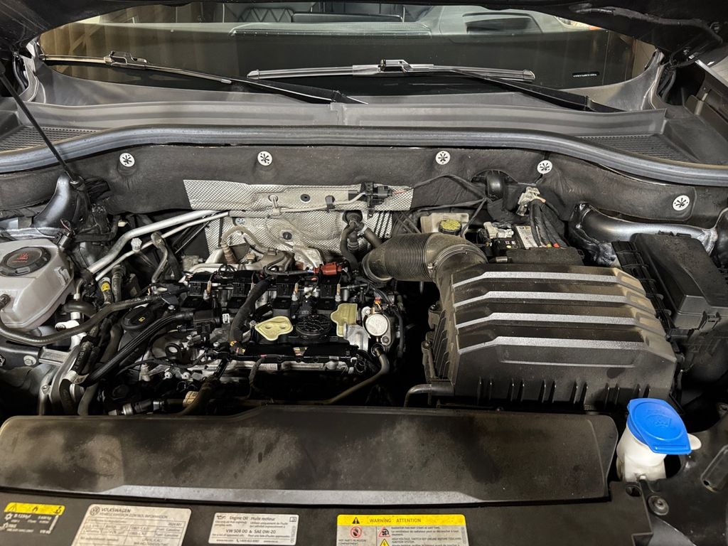 2024 Volkswagen Atlas 2.0T SEL Premium R-Line