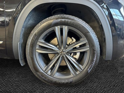 2021 Volkswagen Atlas 3.6L V6 SE w/Technology R-Line