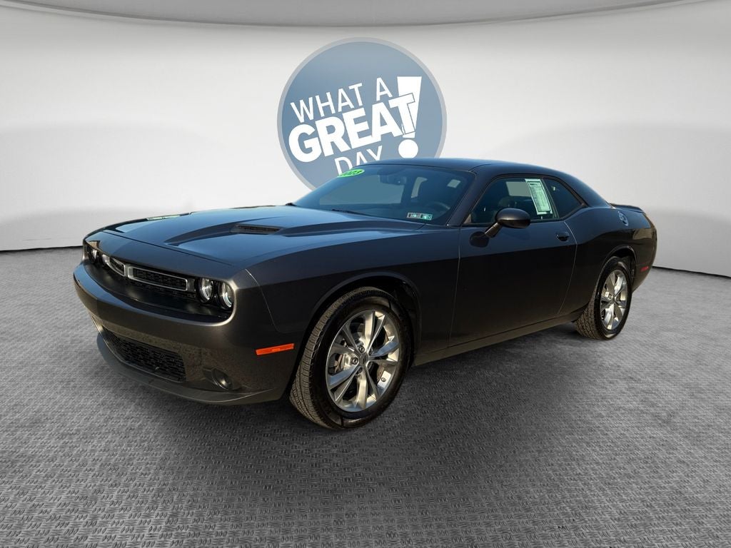 2023 Dodge Challenger SXT