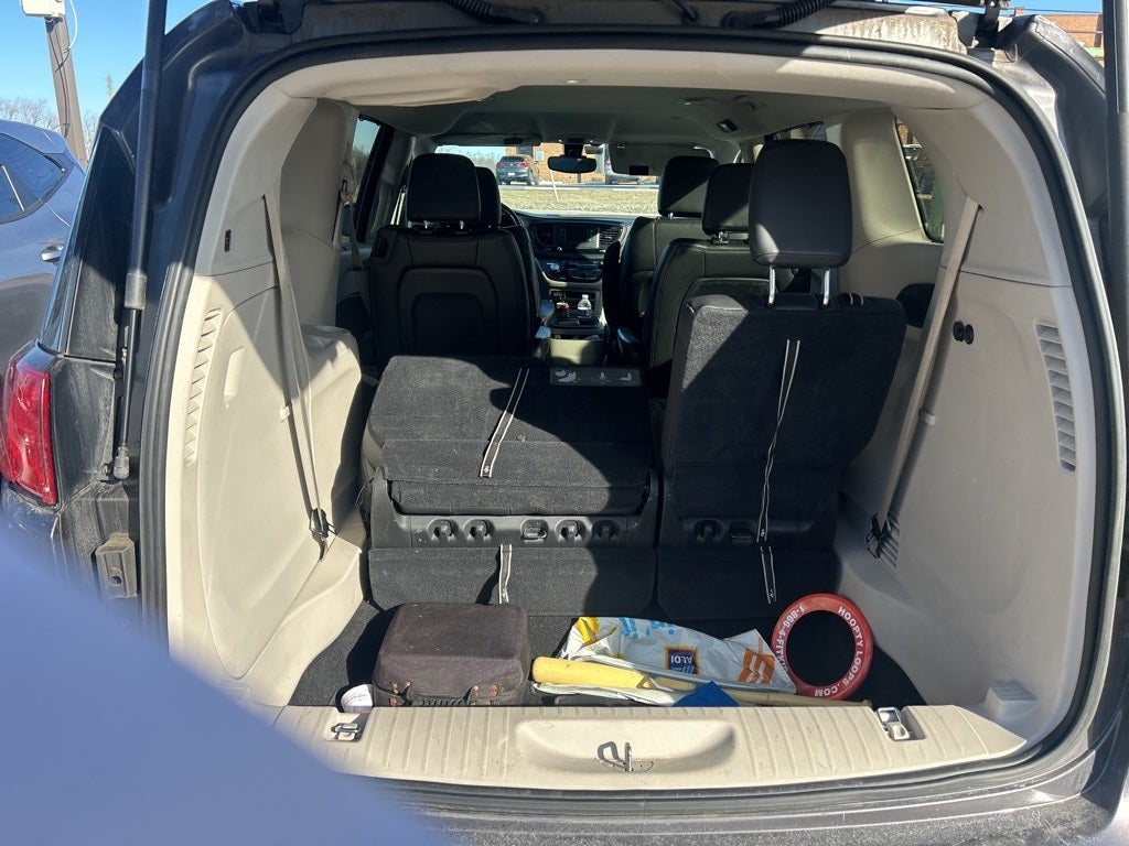 2017 Chrysler Pacifica Touring L