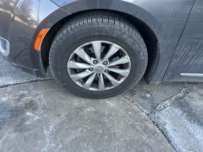 2017 Chrysler Pacifica Touring L