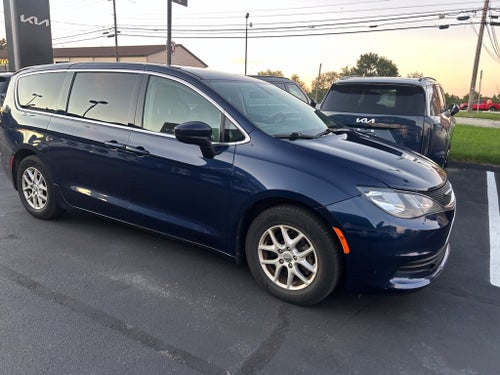 2018 Chrysler Pacifica LX Safely Tech Pkg