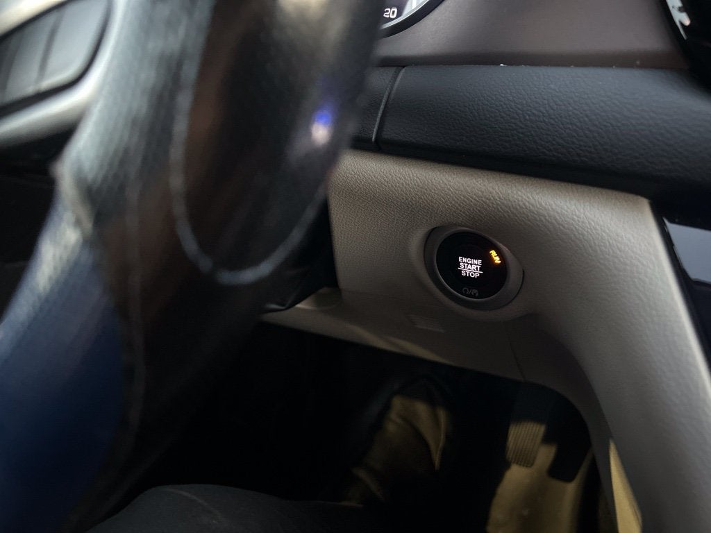 2018 Chrysler Pacifica LX Safely Tech Pkg