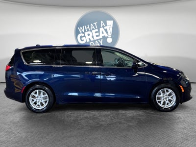2018 Chrysler Pacifica LX Safely Tech Pkg
