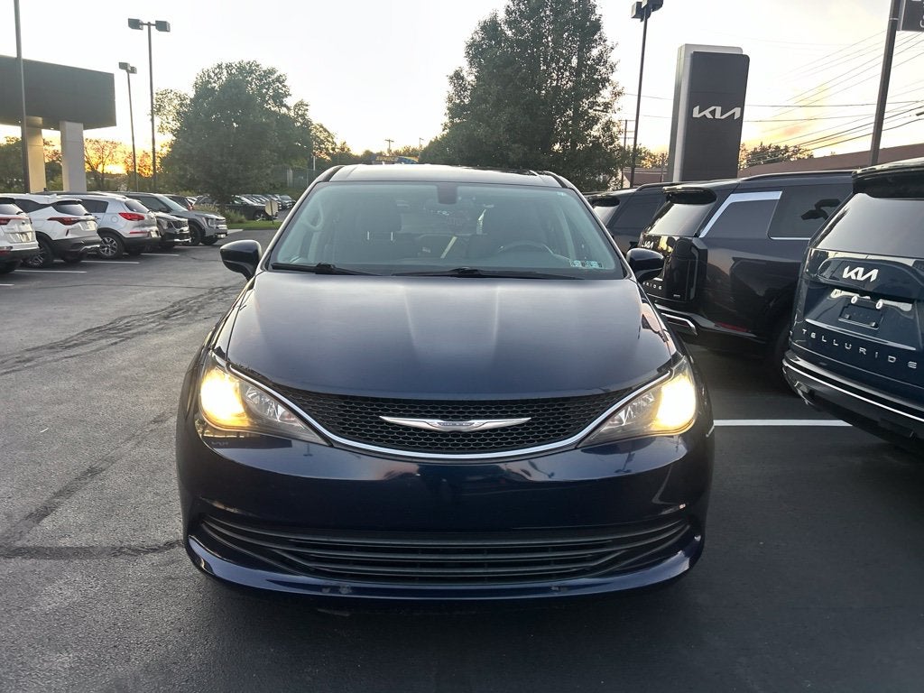 2018 Chrysler Pacifica LX Safely Tech Pkg