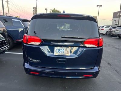 2018 Chrysler Pacifica LX Safely Tech Pkg