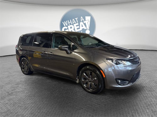 2020 Chrysler Pacifica Hybrid Touring DVD