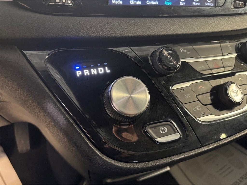 2020 Chrysler Pacifica Hybrid Touring DVD