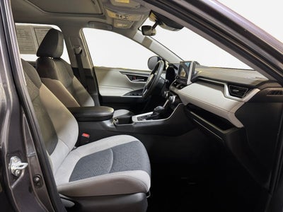 2023 Toyota RAV4 XLE MOON RF