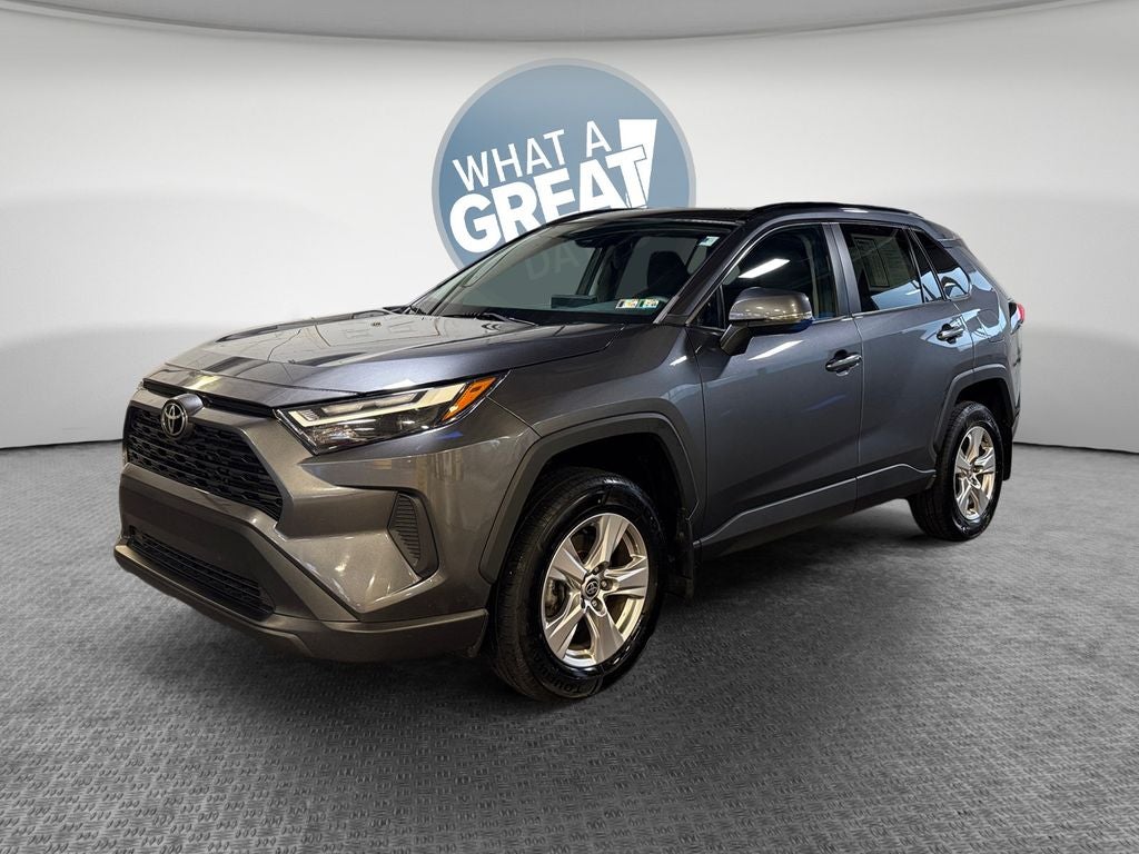 2023 Toyota RAV4 XLE MOON RF