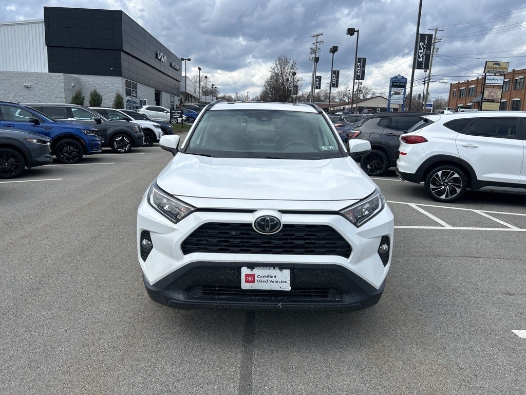 2020 Toyota RAV4 XLE