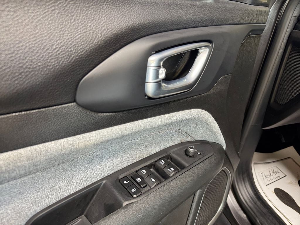 2023 Jeep Compass Latitude Lux