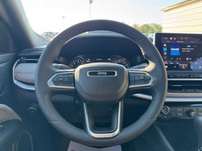 2023 Jeep Compass Latitude Lux