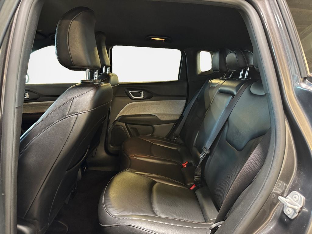 2023 Jeep Compass Latitude Lux