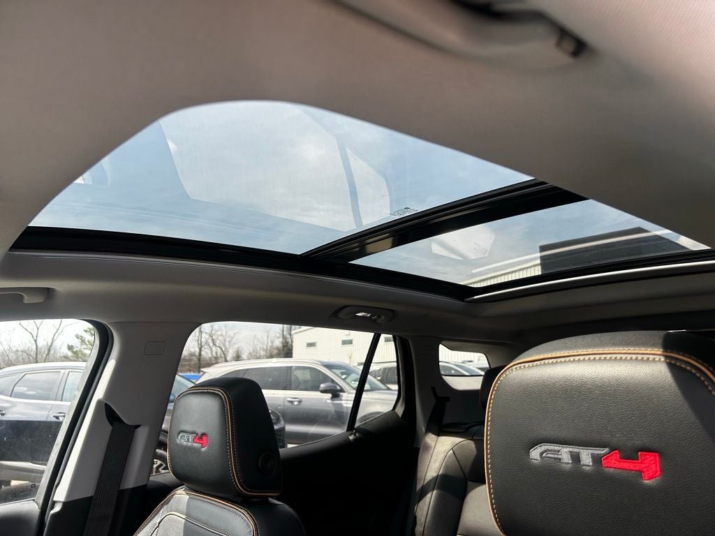2023 GMC Terrain AT4 MOON RF